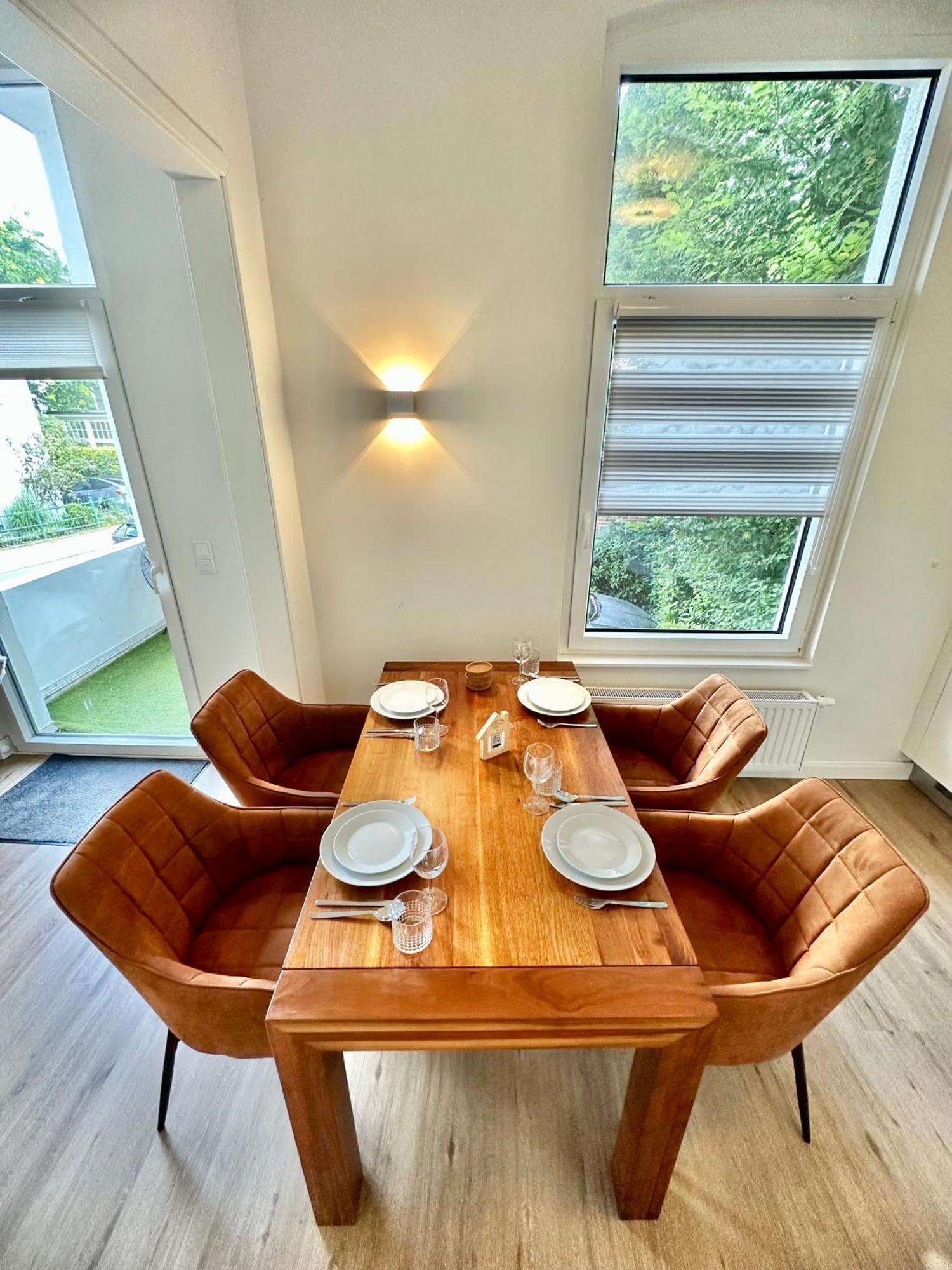 Exklusives City-Apartment Im Herzen Oldenburgs Mit Balkon Und Parkplatz A36 Extérieur photo
