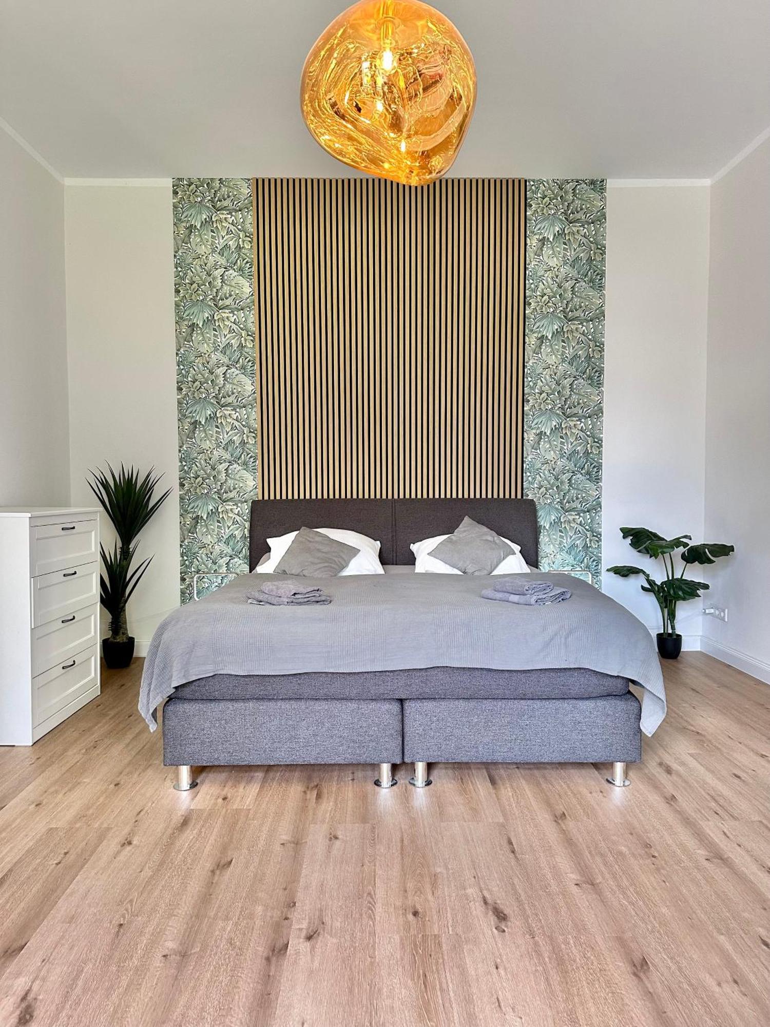 Exklusives City-Apartment Im Herzen Oldenburgs Mit Balkon Und Parkplatz A36 Extérieur photo